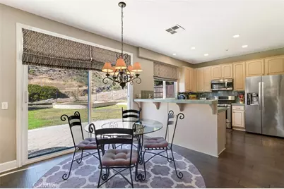 12119 Via Santa Barbara, Sylmar, CA 91342 - Photo 12