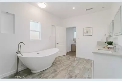 8547 Louise Avenue, Los Angeles, CA 91325 - Photo 44