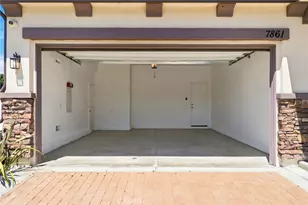 7861 Fluffy Duckling Ln, Winnetka, CA 91306 - Photo 38