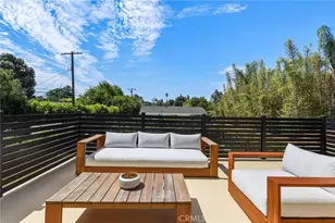 22816 Erwin, Los Angeles, CA 91367 - Photo 52