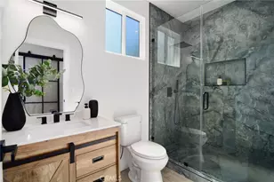 20100 Hatteras St, Woodland Hills, CA 91367 - Photo 22