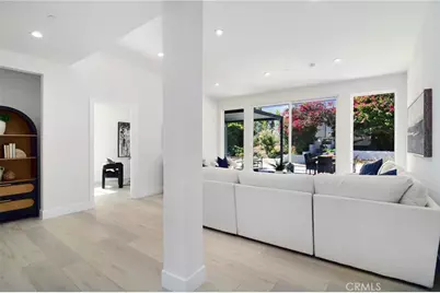 20100 Hatteras Street, Woodland Hills, CA 91367 - Photo 16
