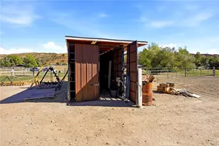 8646 Elizabeth Lake Rd, Leona Valley, CA 93551 - Photo 40