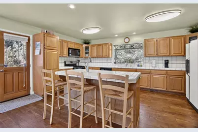 2421 Oakwood Court, Pine Mountain Club, CA 93222 - Photo 18