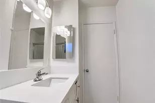 1101 Lincoln Blvd, Santa Monica, CA 90403 - Photo 18