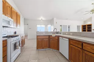 7675 Poppy Blvd, California City, CA 93505 - Photo 10