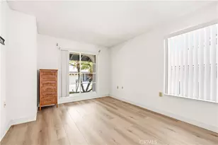 26728 Oak Garden Ct, Newhall, CA 91321 - Photo 12