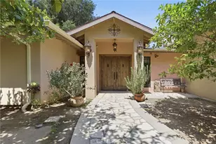 4908 Calvin Ave, Tarzana, CA 91356 - Photo 4