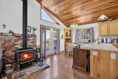 13604 Madera, Pine Mountain Club, CA 93225 - Photo 16