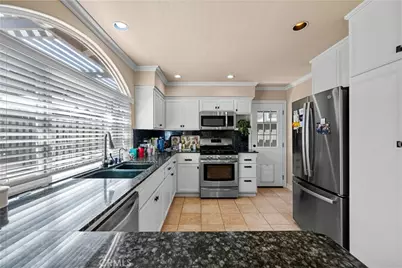 9116 Neath, Ventura, CA 93004 - Photo 22