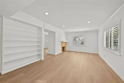 9660 Delco Avenue, Chatsworth, CA 91311 - Photo 4