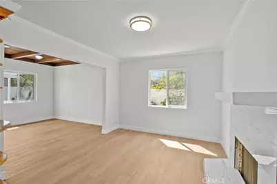 9660 Delco Avenue, Chatsworth, CA 91311 - Photo 16