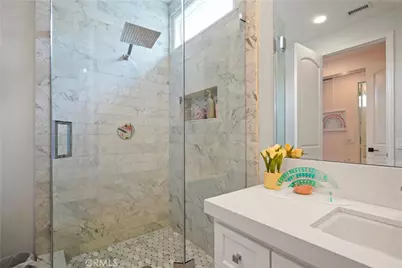 25418 Cumberland, Calabasas, CA 91302 - Photo 40