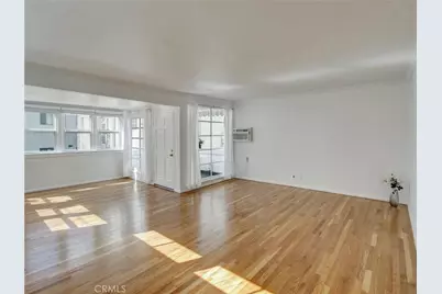 124 S Elm Drive #9, Beverly Hills, CA 90212 - Photo 8