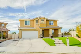 4727 W Vahan Ct, Lancaster, CA 93536 - Photo 2
