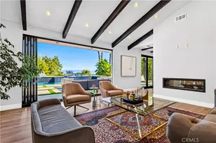 19541 Greenbriar Dr, Tarzana, CA 91356 - Photo 18
