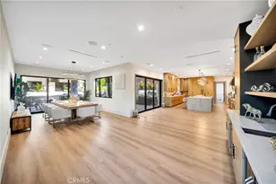 19225 Rosita, Tarzana, CA 91356 - Photo 20