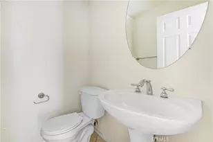 9315 Burnet Ave, North Hills, CA 91343 - Photo 8