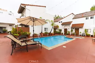 10926 Bluffside Dr, Studio City, CA 91604 - Photo 20