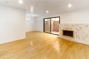 10926 Bluffside Dr, Studio City, CA 91604 - Photo 4