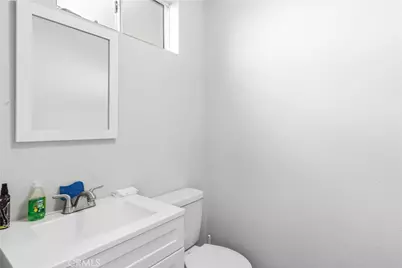 4455 Hazeltine Avenue #208, Sherman Oaks, CA 91423 - Photo 32