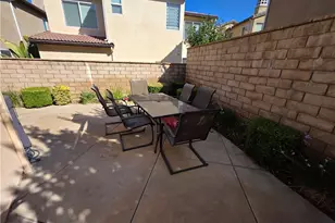28930 Via ADELENA, Valencia, CA 91354 - Photo 12