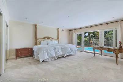 16172 Royal Oak Road, Encino, CA 91436 - Photo 24