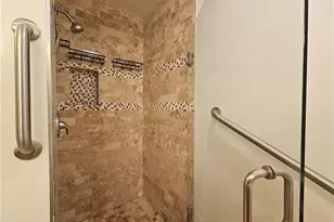 121 S Hope St, Los Angeles, CA 90012 - Photo 26