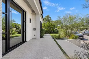4050 Contera Rd, Encino, CA 91436 - Photo 2