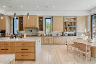 4050 Contera Rd, Encino, CA 91436 - Photo 18