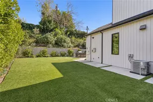 4050 Contera Rd, Encino, CA 91436 - Photo 54