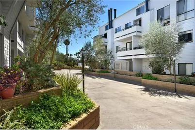 13331 Moorpark #223, Sherman Oaks, CA 91423 - Photo 44