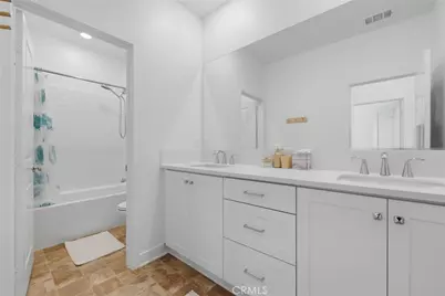 26729 Blue Hills Lp, Valencia, CA 91381 - Photo 32
