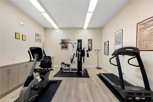 6021 Lindley Ave, Tarzana, CA 91356 - Photo 32