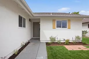 221 Vegas Dr, Oxnard, CA 93030 - Photo 2