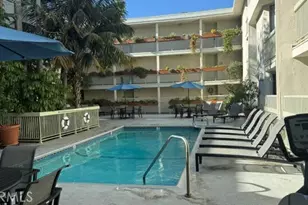 1230 N Sweetzer Ave, West Hollywood, CA 90069 - Photo 30