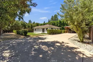 22720 Oxnard St, Woodland Hills, CA 91367 - Photo 4
