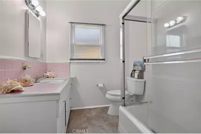 19148 Hart, Reseda, CA 91335 - Photo 28