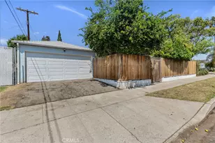8101 Lemona, Los Angeles, CA 91402 - Photo 28