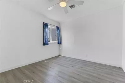 8101 Lemona, Los Angeles, CA 91402 - Photo 14