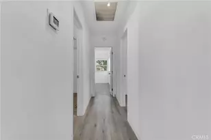 8101 Lemona, Los Angeles, CA 91402 - Photo 12