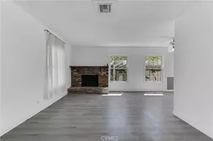 8101 Lemona, Los Angeles, CA 91402 - Photo 4