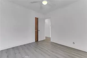 8101 Lemona, Los Angeles, CA 91402 - Photo 16