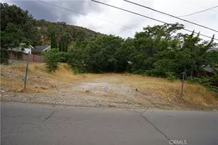 227 E End, Frazier Park, CA 93225 - Photo 1
