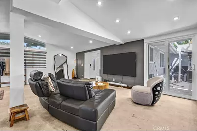 20562 Skouras, Winnetka, CA 91306 - Photo 8