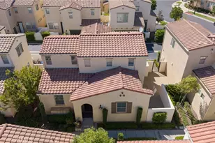 20304 Pienza Ln, Porter Ranch, CA 91326 - Photo 40
