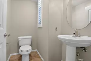 20304 Pienza Ln, Porter Ranch, CA 91326 - Photo 12