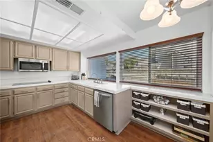 28068 Valcour, Canyon Country, CA 91387 - Photo 18