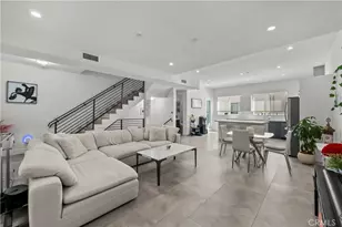 8404 Woodley Pl, North Hills, CA 91343 - Photo 10