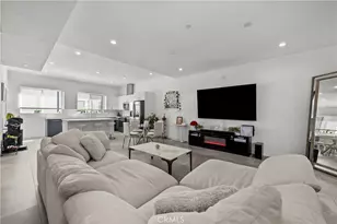 8404 Woodley Pl, North Hills, CA 91343 - Photo 8